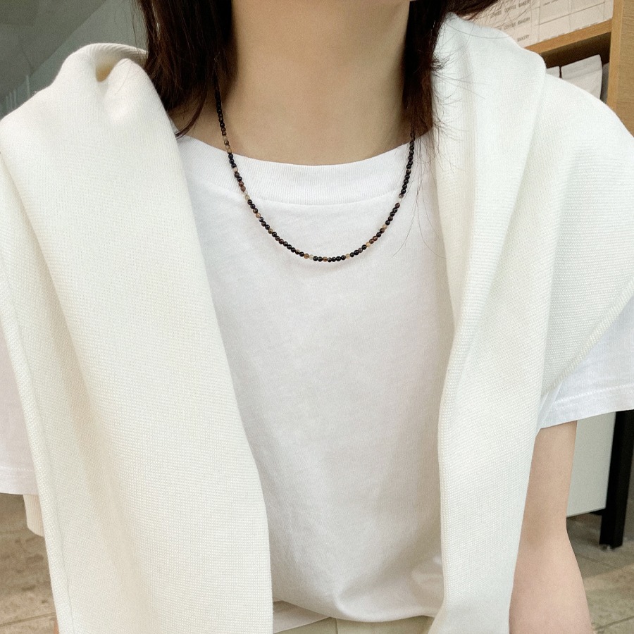Regression layer necklace